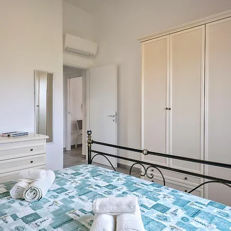 Brezza Marina House - Budoni Sweet Semesterbostad *