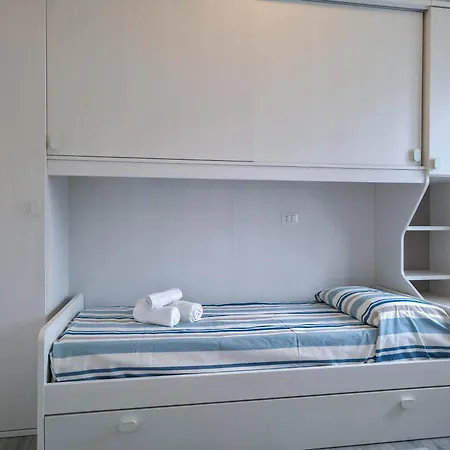 Semesterbostad Brezza Marina House - Budoni Sweet